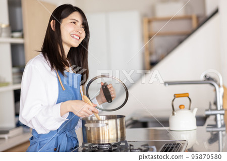 女人的生活方式家務 95870580