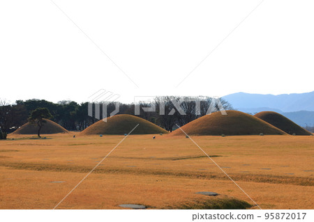 仁王洞墓,王陵,墓,門極,氧氣, 仁王洞墓,王陵,墓,門極,氧氣, 95872017