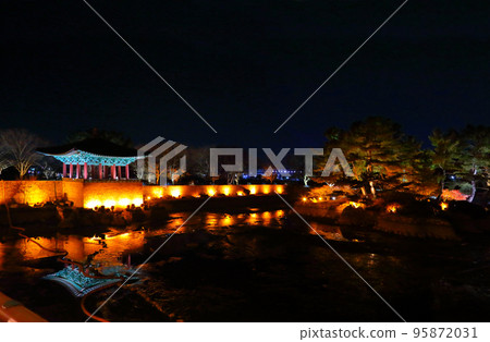 東宮和月池, Anapji 池, 夜景, 城牆, 黑暗, 晚, 風景, 古典, 歷史, 東宮和月池, Anapji 池, 夜景, 城牆, 黑暗, 晚, 風景, 古典, 歷史, 95872031