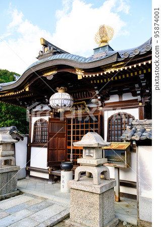 [Nara Prefecture] Yamatokoriyama City Yatadera (Kongosanji) 95874001