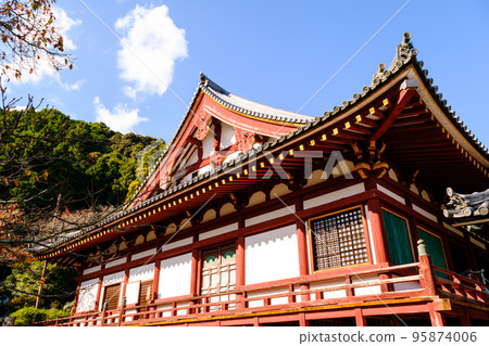 [Nara Prefecture] Yamatokoriyama City Yatadera (Kongosanji) 95874006