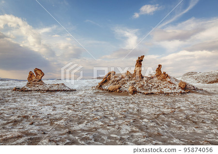Moon Valley, Valle de la Luna at sunset, Atacama desert, Chile 95874056
