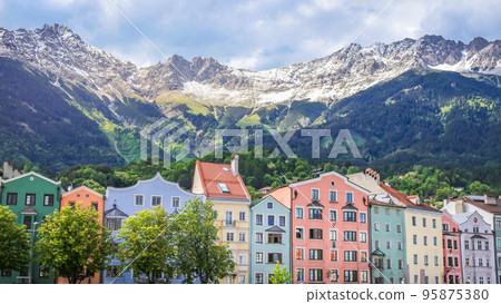 Innsbruck cityscape and Karwendel mountains, Tyrol, Austria Innsbruck cityscape and Karwendel mountains, Tyrol, Austria 95875380