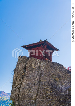 (Yamagata Prefecture) Autumn Mt. Hoju Risshakuji (Yamadera) Nokyodo 95876810