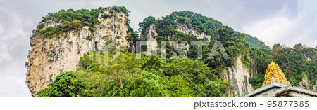 View in the Batu Caves, near Kuala Lumpur, Malaysia 95877385