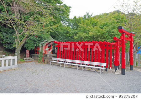福岡縣北九州市門司區淡島神社境內的幸德稻荷神社 95878207