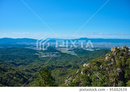 Kankatsu Alps, Shiga Prefecture 95882639