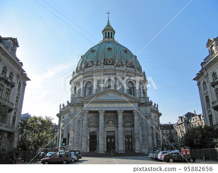 丹麥哥本哈根北歐美麗的腓特烈教堂 95882656