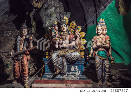 View in the Batu Caves, near Kuala Lumpur, Malaysia 95887257