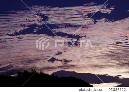 Saiun/rainbow cloud Saiun/rainbow cloud 95887532