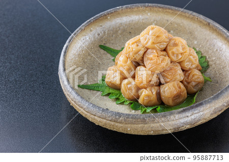 Umeboshi Kishu Minabe Small Umeboshi 95887713