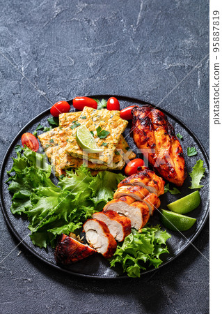 chicken breast with lettuce and veggies casserole chicken breast with lettuce and veggies casserole 95887819