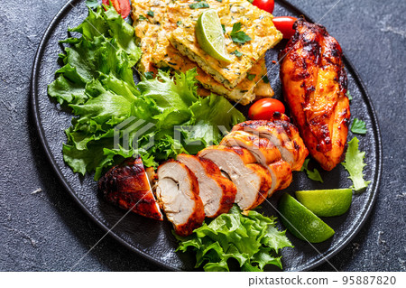 chicken breast with lettuce and veggies casserole chicken breast with lettuce and veggies casserole 95887820