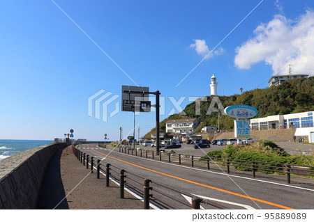Omaezaki Lighthouse and Shizuoka Prefectural Route 357 Sakura Omaezaki Port Line 95889089