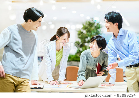 商務青年 95889254