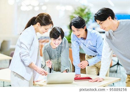 商務青年 95889256