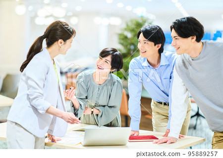 business young 95889257