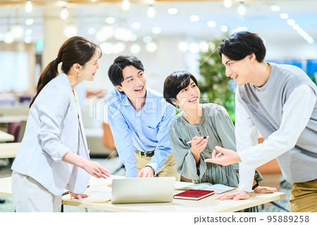 business young 95889258