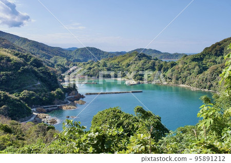 Shijunura，秋天的島根半島，美保關町，Morokuki，Hoda風景 95891212