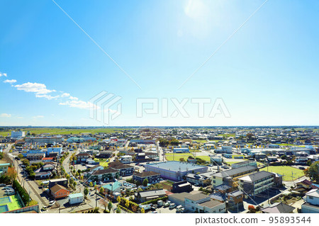 Ibaraki prefecture, view of the blue sky 95893544