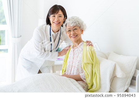 health care worker  95894043