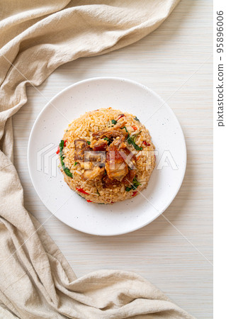 fried rice with Thai basil and crispy belly pork fried rice with Thai basil and crispy belly pork 95896006