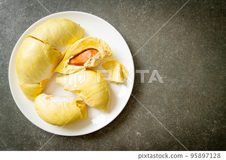Durian riped and fresh ,durian peel 95897128