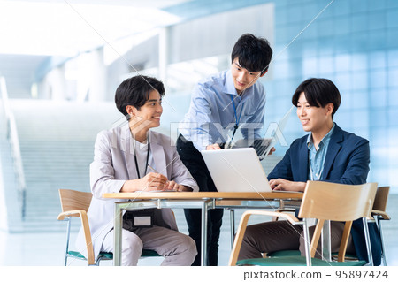 Meeting office casual business office engineer 95897424