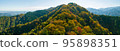 山區秋葉全景拍攝 95898351