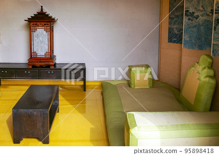 Namsangol Hanok Village Namsangol Hanok Village 95898418