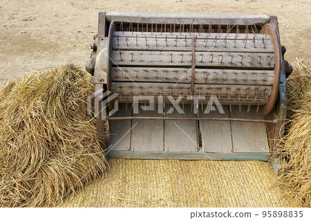 Namsangol Hanok Village Namsangol Hanok Village 95898835