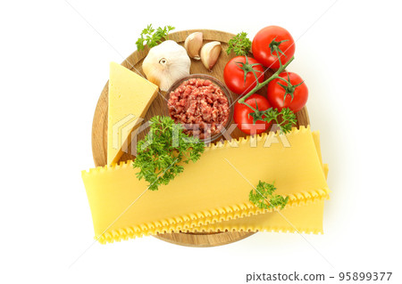Concept of cooking lasagna, isolated on white background Concept of cooking lasagna, isolated on white background 95899377