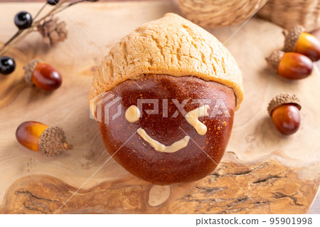 acorn bread acorn bread 95901998