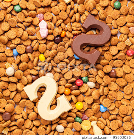 Dutch holiday Sinterklaas background 95903086