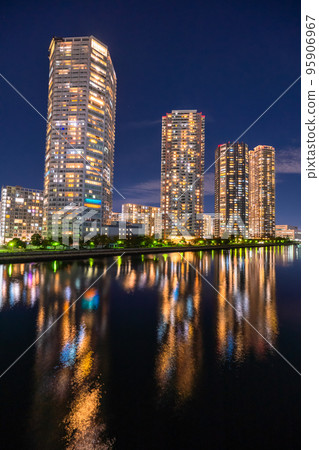"Tokyo" Night view of tower apartments, Shinonome 95906967