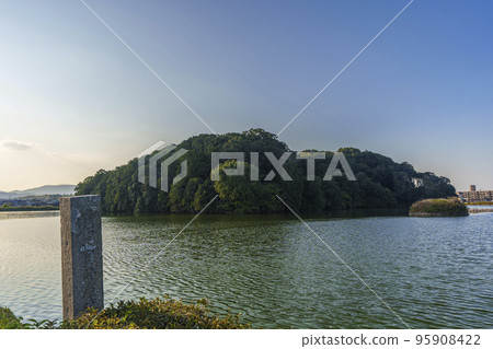 Emperor Suinin Sugawara Fushimi Toryo (Horaiyama Kofun) -- Nara Emperor Suinin Sugawara Fushimi Toryo (Horaiyama Kofun) -- Nara 95908422