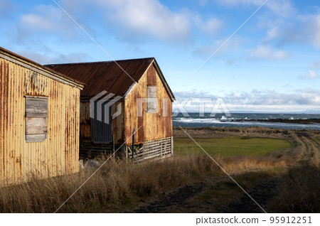 Abandoned farm house, Iceland Abandoned farm house, Iceland 95912251