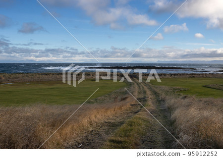 Fields and pastures in the autumn, Iceland Fields and pastures in the autumn, Iceland 95912252