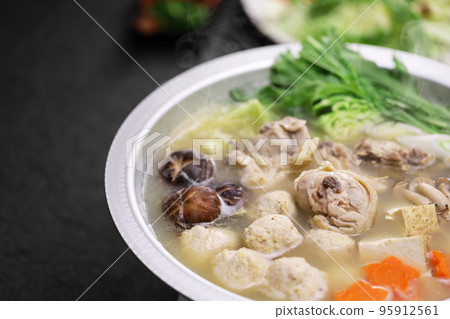 Cooked in water  95912561