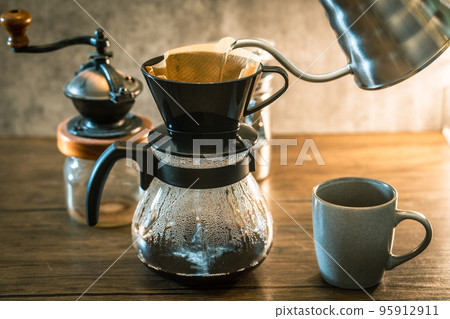 [咖啡] 手滴 [紙滴] 95912911