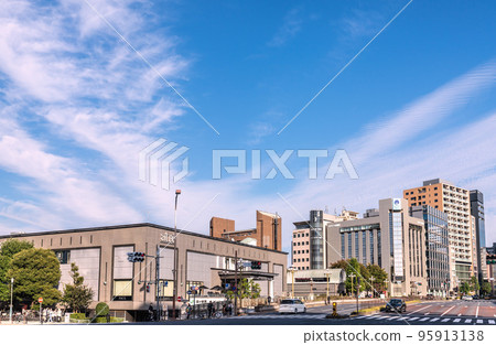 Tokyo cityscape in Japan, overlooking Yotsuya Station and the streets in front of the station 95913138
