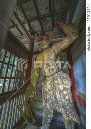 Niryubu-ji Temple,高澤觀音轄區,一座由北條雅子捐贈的帶有寶塔的寺廟 Niryubu-ji Temple,高澤觀音轄區,一座由北條雅子捐贈的帶有寶塔的寺廟 95913504