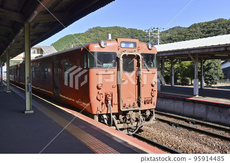 停止 Kiha 柴油列車 95914485