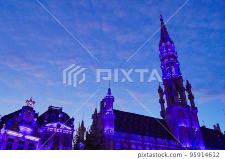 Grand Place lit up Grand Place lit up 95914612