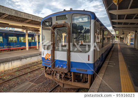 能登鐵道七尾線 95916023