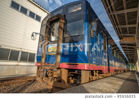能登鐵道七尾線 95916035