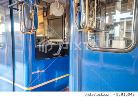 能登鐵道七尾線 95916042