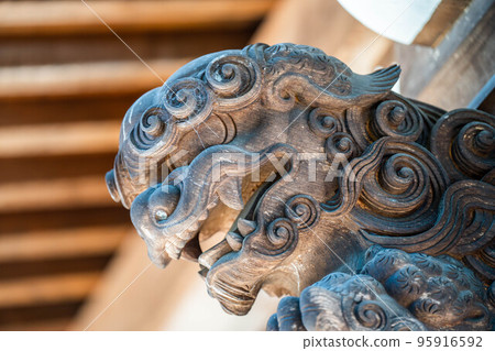 延伸的寺廟 延伸的寺廟 95916592