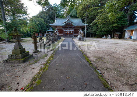 Tenman Shrine Approach Tenman, Nanbu-cho, Saihaku-gun, Tottori Prefecture Tenman Shrine Approach Tenman, Nanbu-cho, Saihaku-gun, Tottori Prefecture 95918147