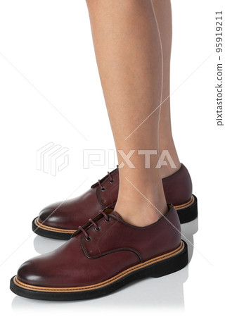 Men wearing leather shoes standing pose of side view isolated on white background Men wearing leather shoes standing pose of side view isolated on white background 95919211
